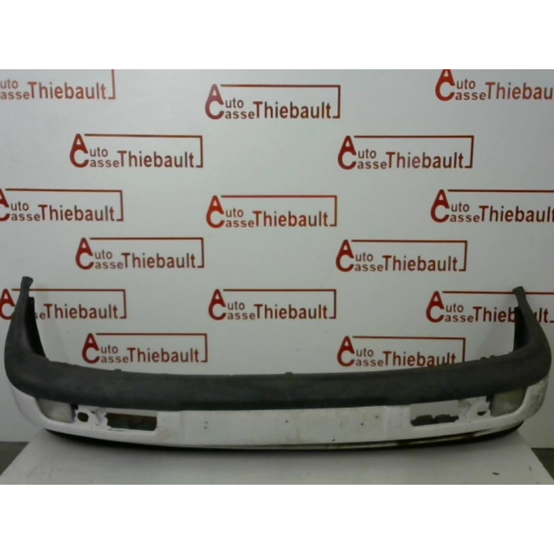 Pare choc avant VOLKSWAGEN PASSAT IV (3A2) d’occasion