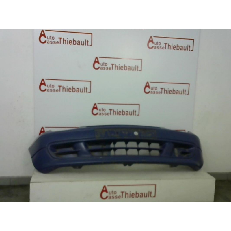 Pare choc avant RENAULT TWINGO I d’occasion