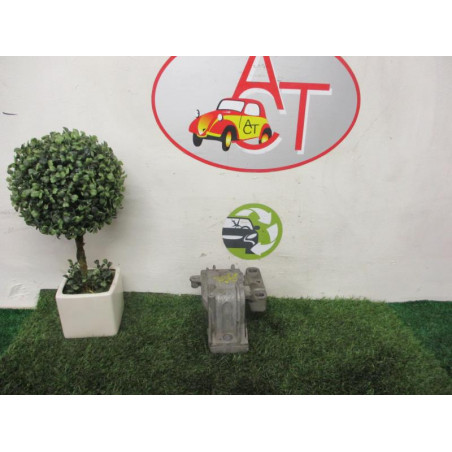 Support moteur droit VOLKSWAGEN GOLF V d’occasion