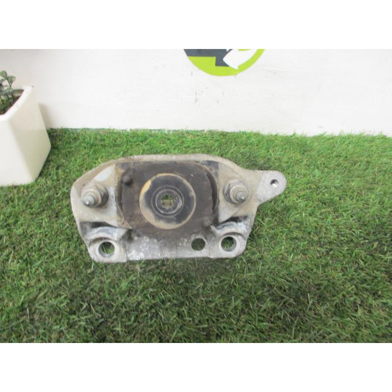 Support moteur droit RENAULT Twingo III d’occasion