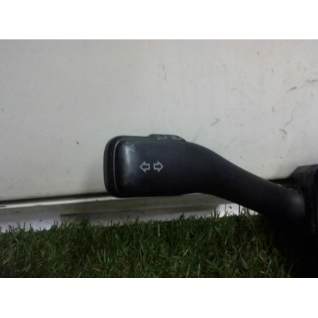 Com (Bloc Contacteur Tournant+Commodo Essuie Glace+Commodo Phare) VOLKSWAGEN NEW BEETLE d’occasion