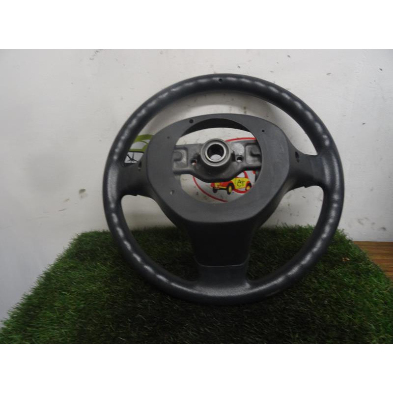 Volant TOYOTA YARIS I PHASE 2 d’occasion