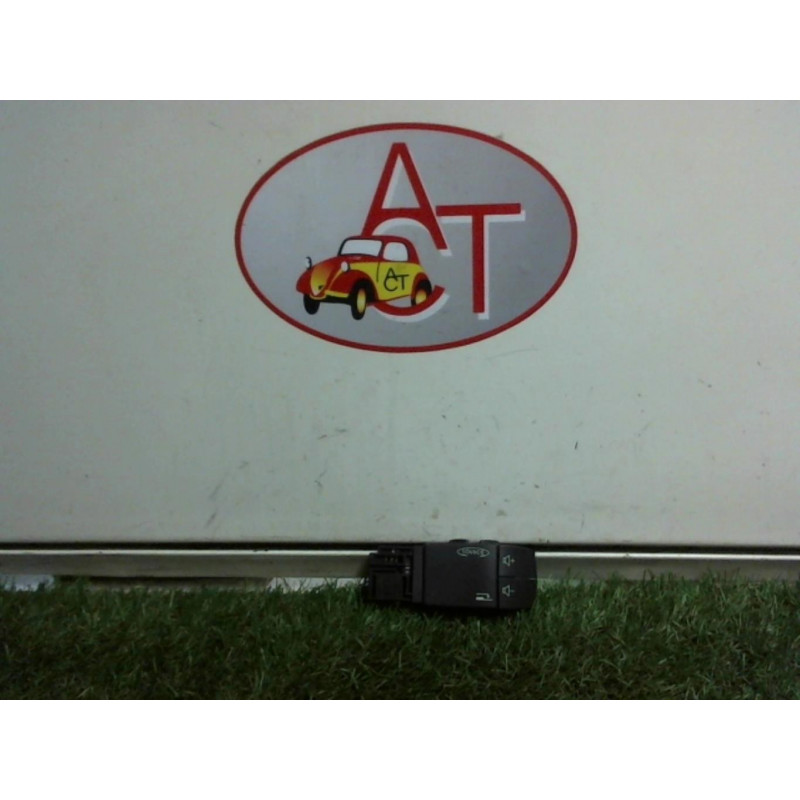Commande autoradio RENAULT LAGUNA II PHASE 2 d’occasion