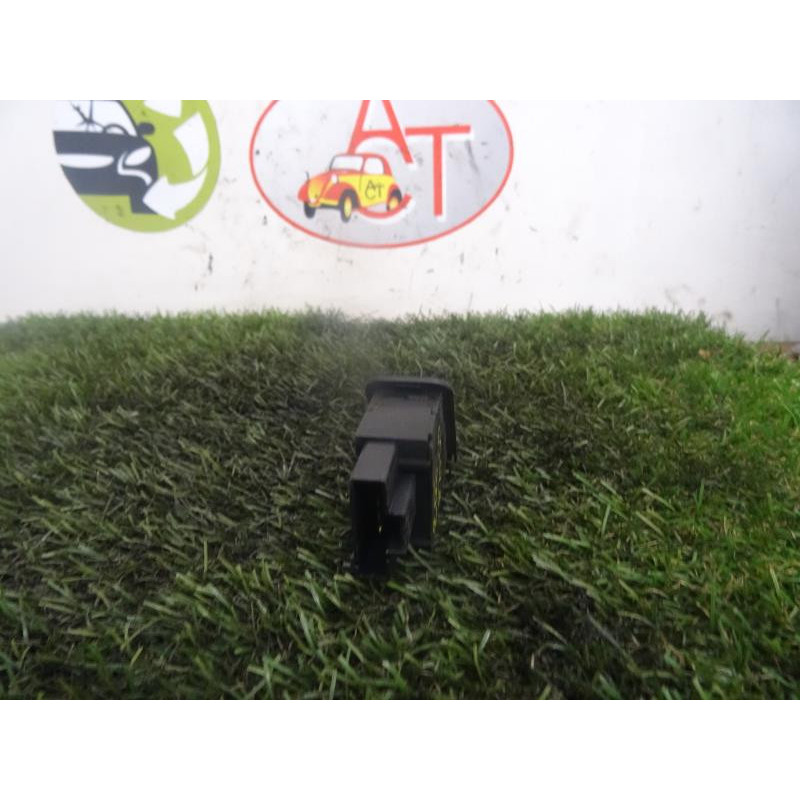 Commande de reglage hauteur de phare PEUGEOT 206 d’occasion