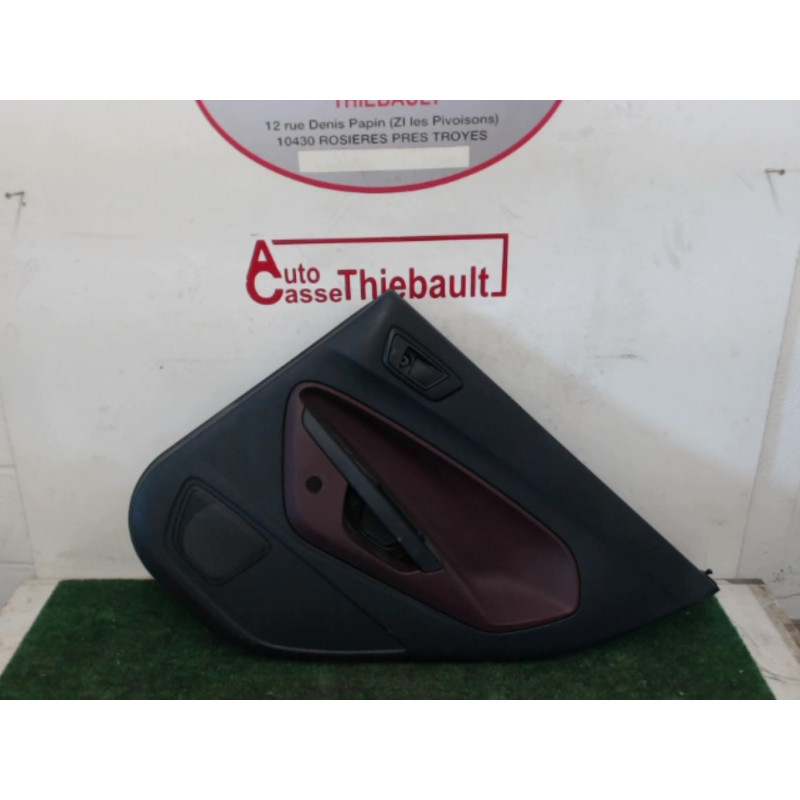 Panneau de porte arriere droit FORD FIESTA VI d’occasion