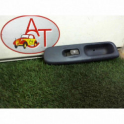 Interrupteur de leve vitre avant droit RENAULT TWINGO I d’occasion