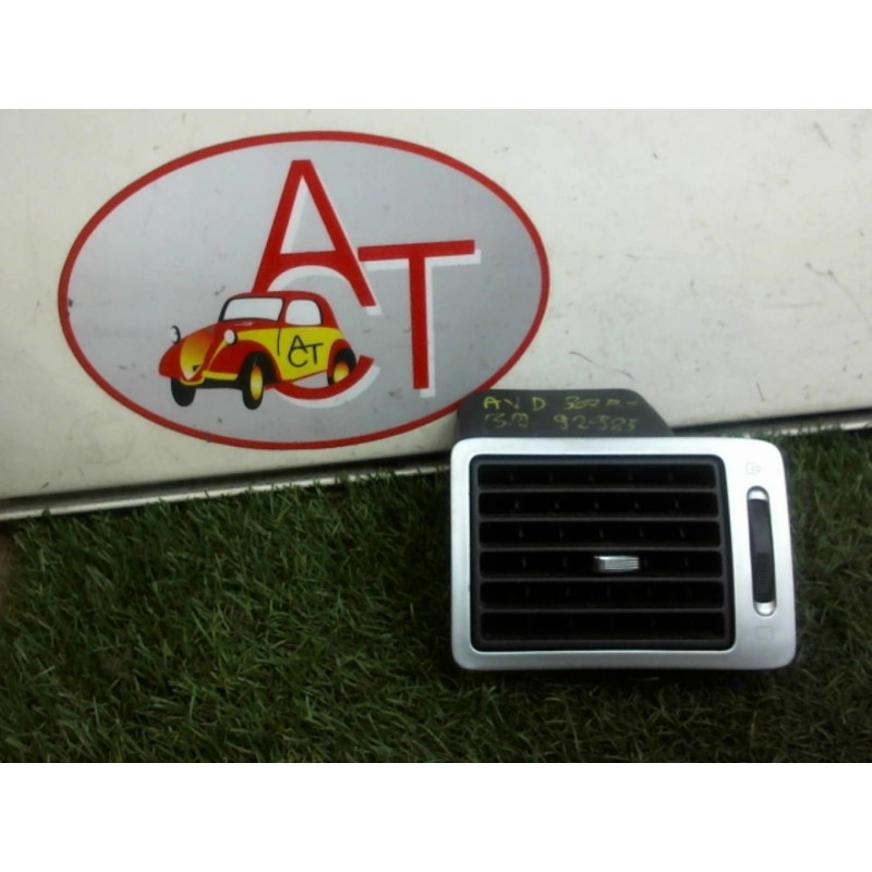 Aerateur tableau de bord avant droit PEUGEOT 307 PHASE 1 d’occasion