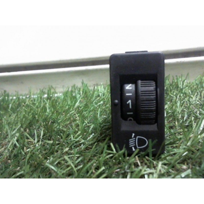 Commande de reglage hauteur de phare CITROEN C3 PICASSO PHASE 1 d’occasion
