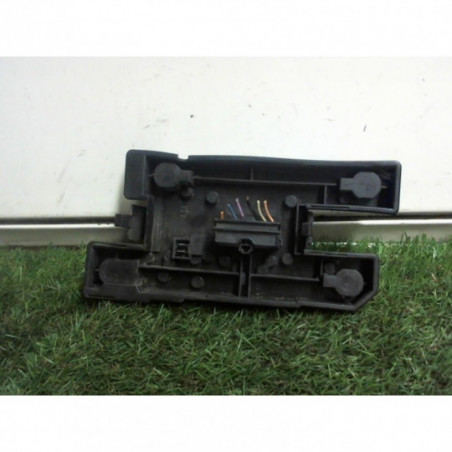 Platine feu arriere gauche RENAULT CLIO I PHASE 3 d’occasion