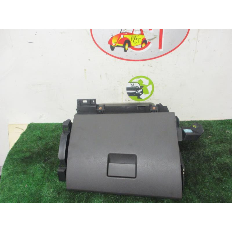 Boite a gants FORD C-MAX d’occasion