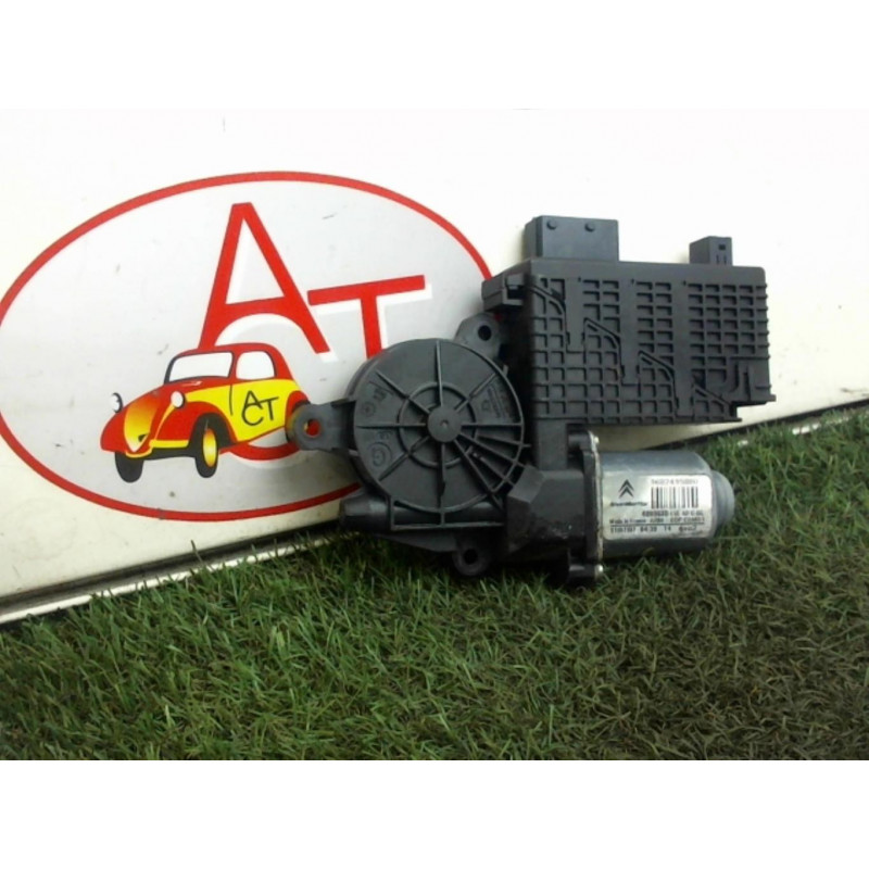 Mot. essuie glace avant gauche CITROEN C4 PICASSO PHASE 1 d’occasion