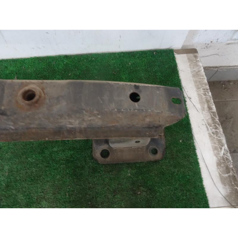 Renfort pare choc arriere (traverse) FORD C-MAX d’occasion