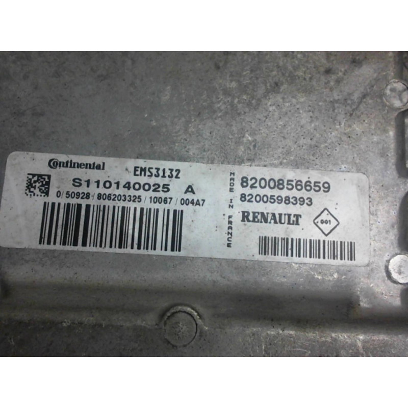 Calculateur moteur. DACIA SANDERO d’occasion