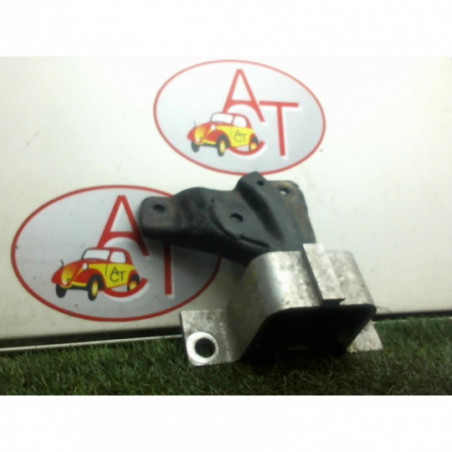 Support moteur. DACIA SANDERO d’occasion