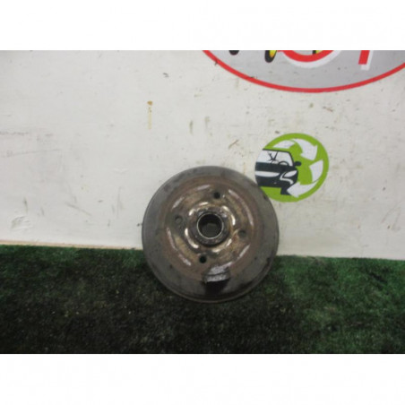 Tambour arriere gauche OPEL CORSA (B) PHASE 1 d’occasion