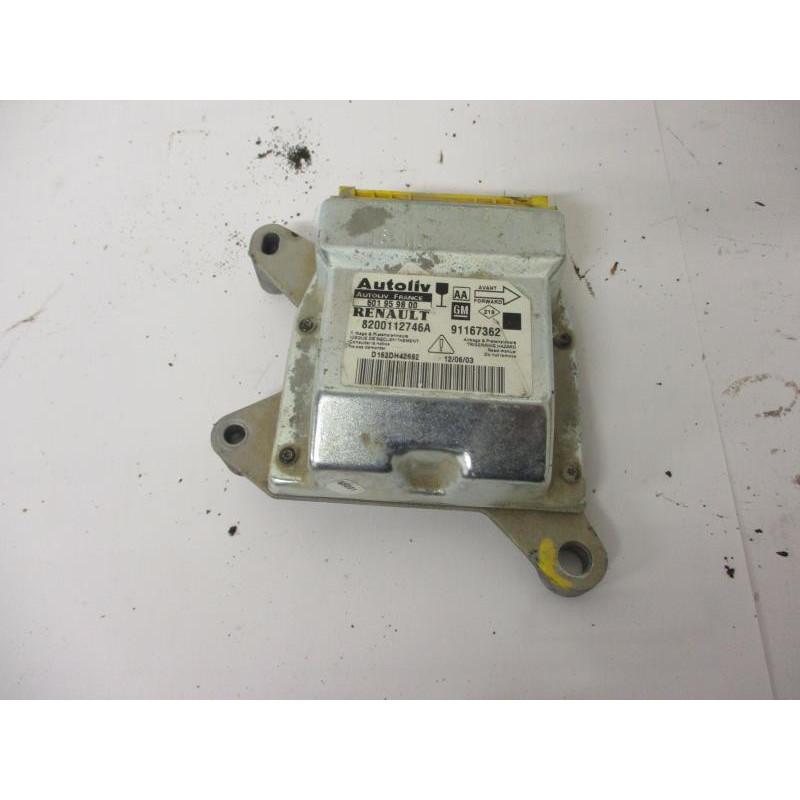 Boitier air bag RENAULT GRAND ESPACE IV PHASE 1 d’occasion