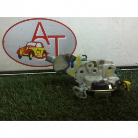 Serrure avant gauche NISSAN MICRA d’occasion