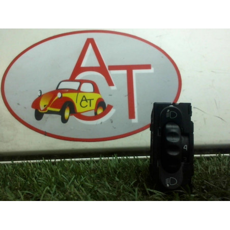 Commande de reglage hauteur de phare RENAULT TRAFIC II PHASE 1 FOURGON d’occasion