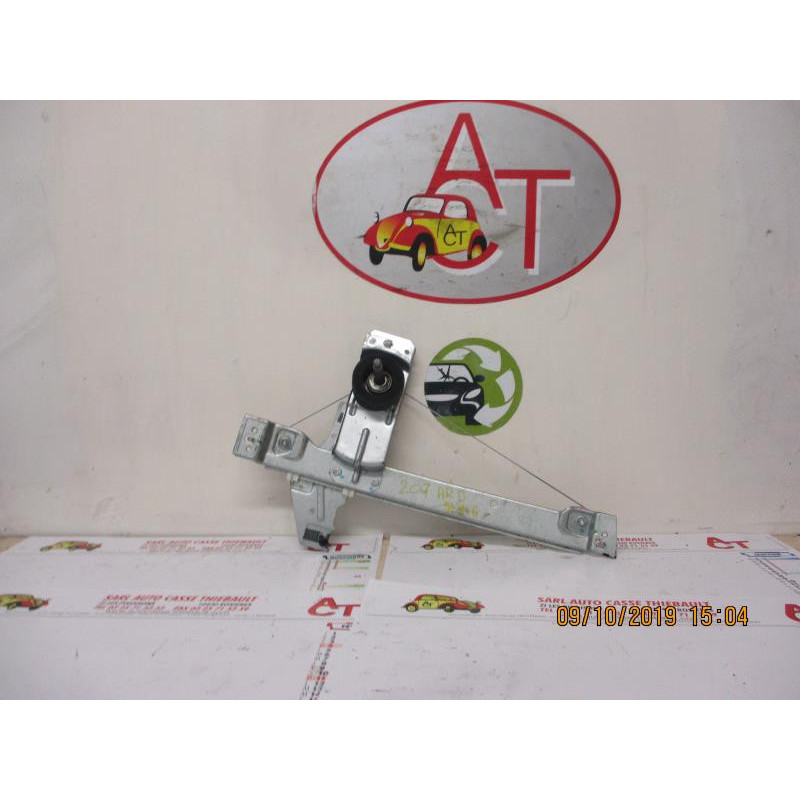 Leve vitre mecanique arriere droit PEUGEOT 207 PHASE 1 d’occasion