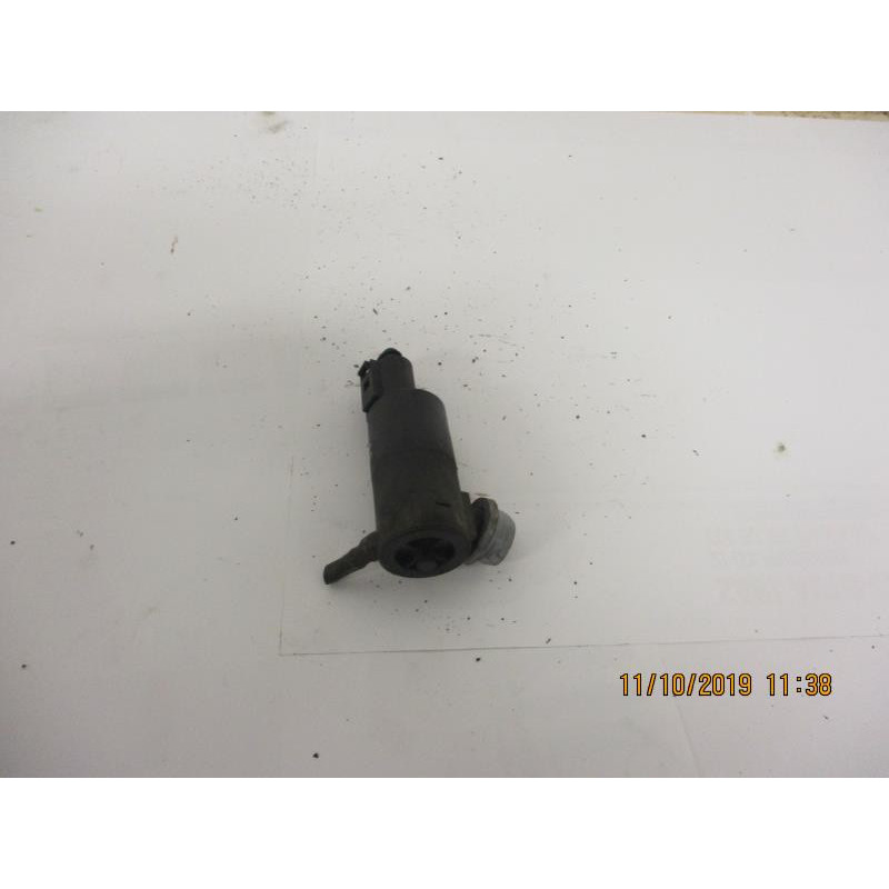 Pompe lave glace arriere TOYOTA YARIS II PHASE 1 d’occasion