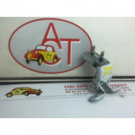 Charniere de porte arriere droit. SUZUKI SWIFT III d’occasion