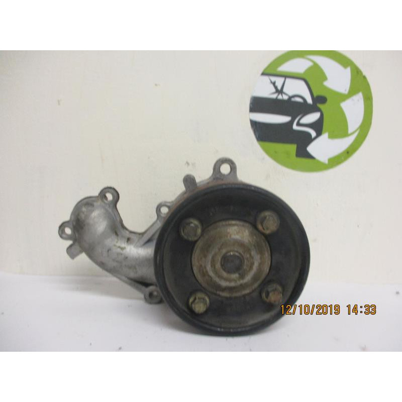 Pompe à eau FORD FOCUS II SW PHASE 1 d’occasion