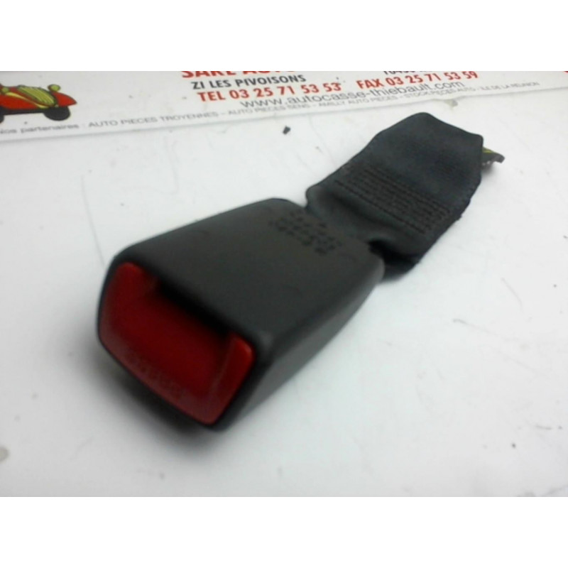 Attache ceinture arriere gauche SUZUKI SWIFT III d’occasion