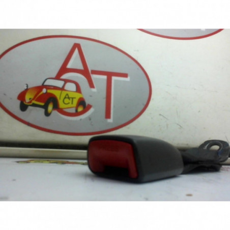 Attache ceinture arriere gauche SUZUKI SWIFT III d’occasion