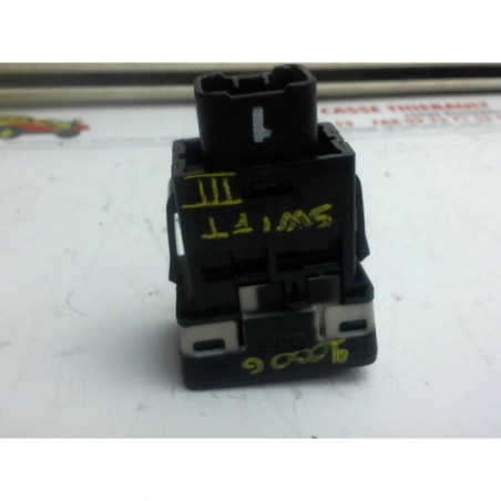 Commande de reglage hauteur de phare SUZUKI SWIFT III d’occasion