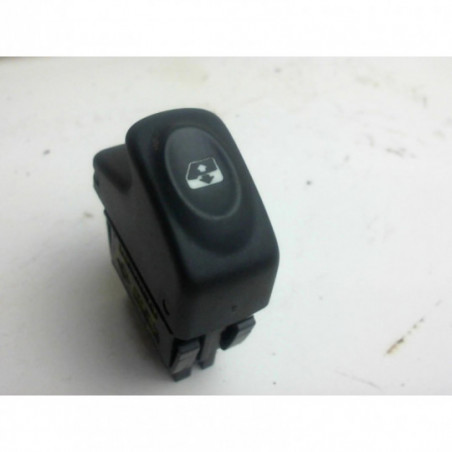 Interrupteur de leve vitre avant droit. RENAULT CLIO III 1.5 DCI d’occasion