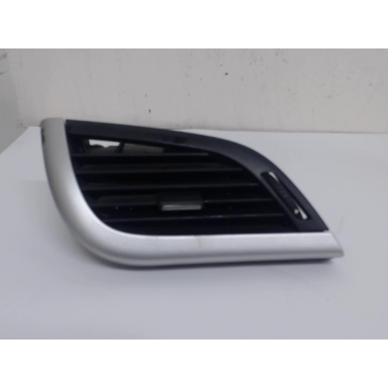 Aerateur tableau de bord PEUGEOT 207 PHASE 2 d’occasion