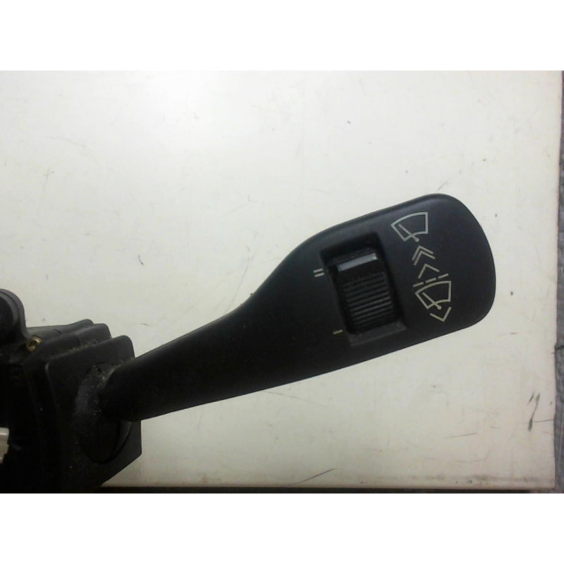 Com (Bloc Contacteur Tournant+Commodo Essuie Glace+Commodo Phare) BMW X3 (E83) PHASE 1 d’occasion