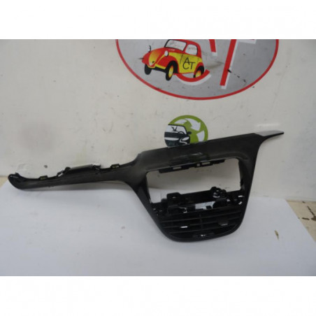 Console central (interieur plastique) PEUGEOT 208 d’occasion