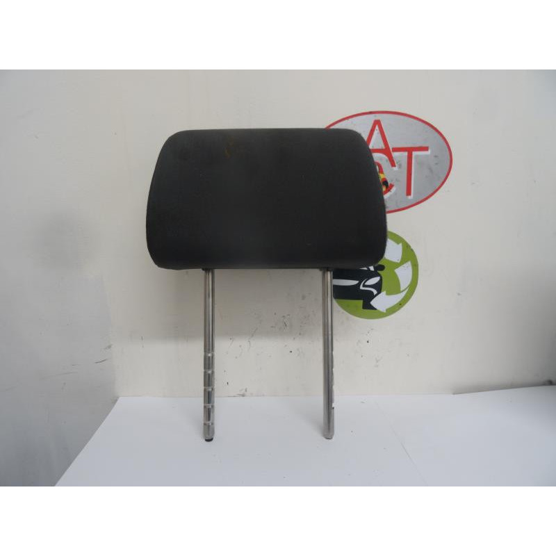 Appui tete avant gauche VOLKSWAGEN GOLF V d’occasion