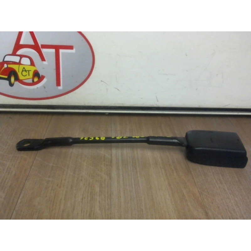 Attache ceinture avant gauche AIXAM  d’occasion