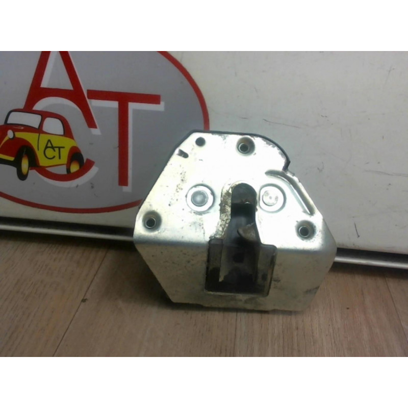 Serrure de coffre CITROEN BERLINGO (M49/M59) FOURGON PHASE 2 d’occasion