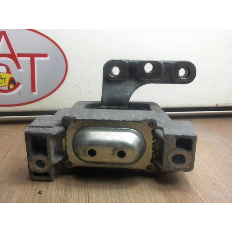 Support moteur droit PEUGEOT 207 PHASE 2 d’occasion