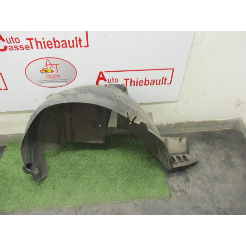 Pare boue arriere gauche RENAULT CLIO III ESTATE PHASE 2 d’occasion
