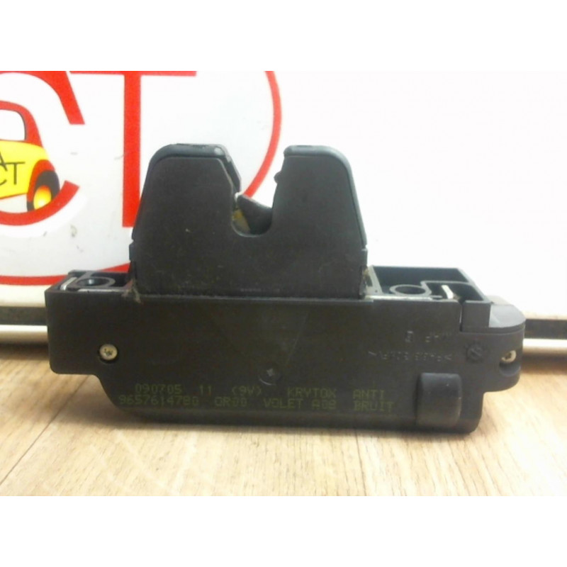 Serrure de coffre PEUGEOT 1007 d’occasion