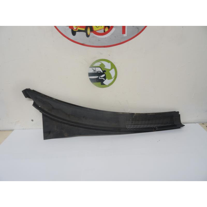 Baie de pare brise avant droit HYUNDAI COUPE I PHASE 2 d’occasion