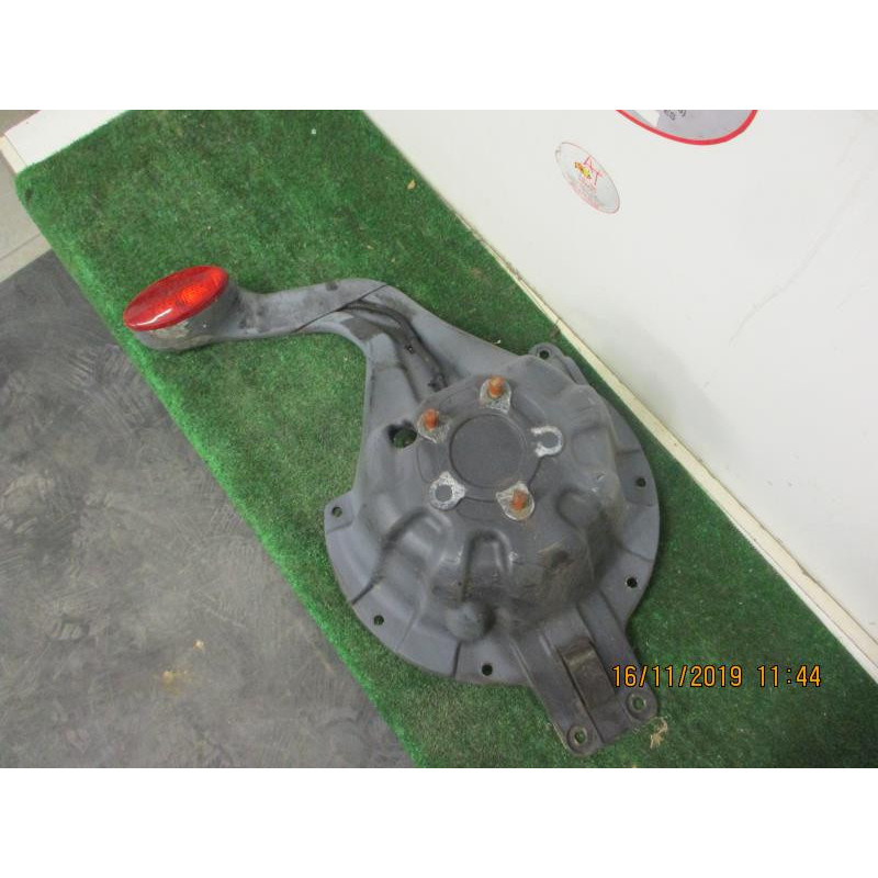 Crochet panier roue secours LAND ROVER FREELAND. d’occasion