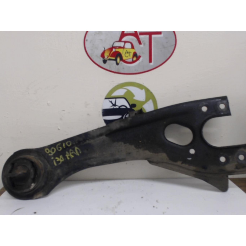 Triangle superieur arriere droit HYUNDAI i30 d’occasion