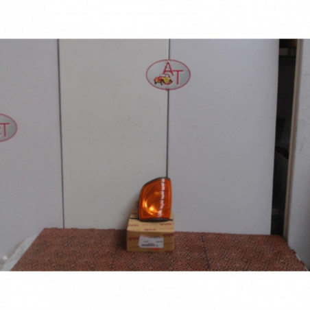 Optique avant principal gauche (feux)(phare) MERCEDES CLASSE E (124) d’occasion