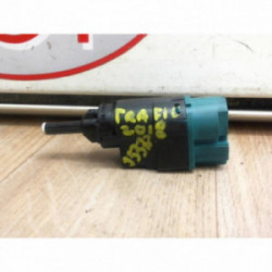 Contacteur feu stop RENAULT  d’occasion