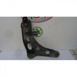 Triangle avant droit OPEL VIVARO I FOURGON CABINE APPROFONDIE d’occasion
