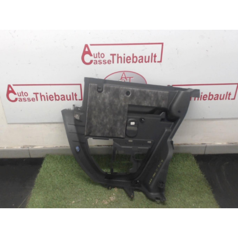 Garniture laterale arriere droite OPEL CORSA (D) PHASE 1 d’occasion