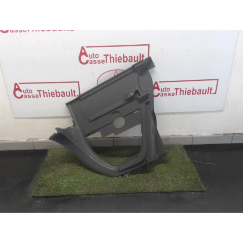 Garniture laterale arriere droite OPEL CORSA (D) PHASE 1 d’occasion