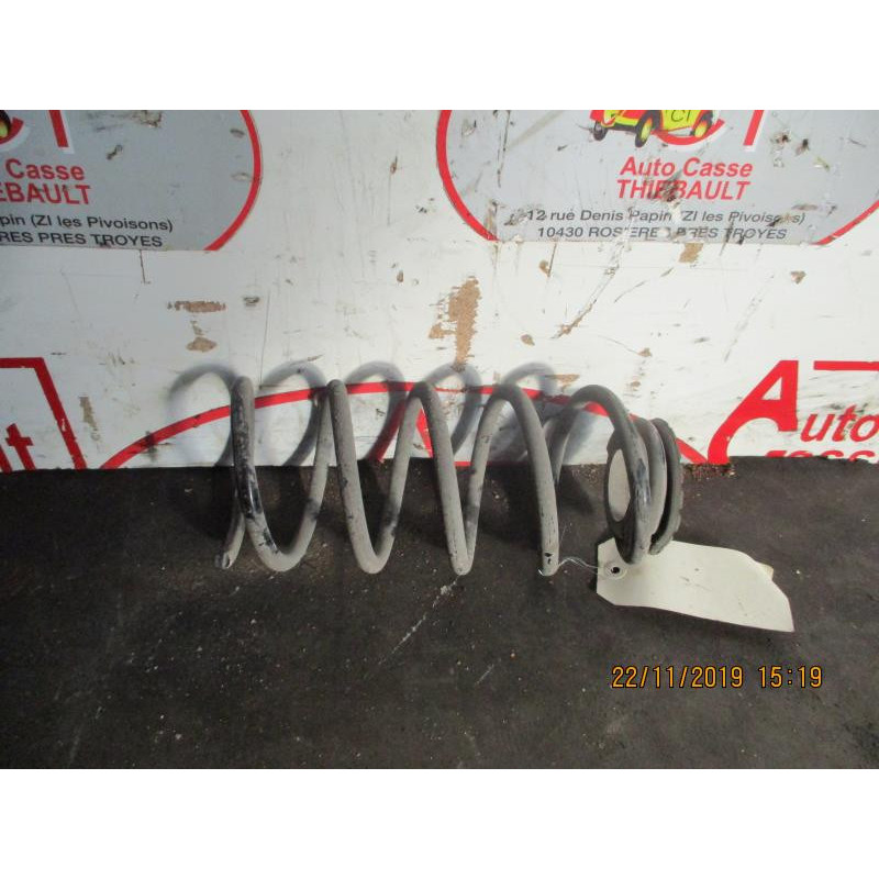 Ressort de suspension avant OPEL CORSA (D) PHASE 1 d’occasion