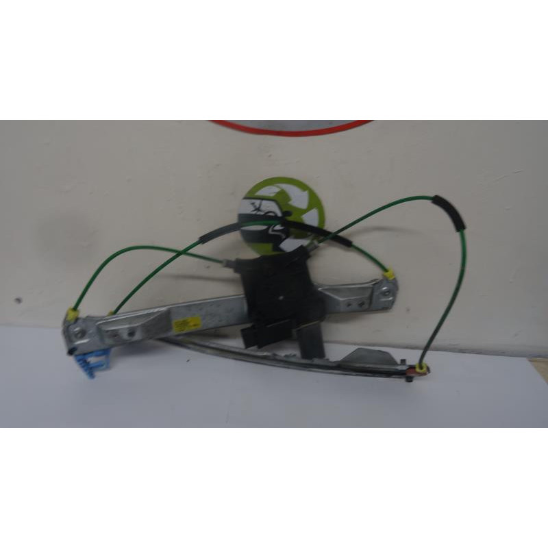 Leve vitre electrique avant gauche OPEL CORSA (D) PHASE 1 d’occasion