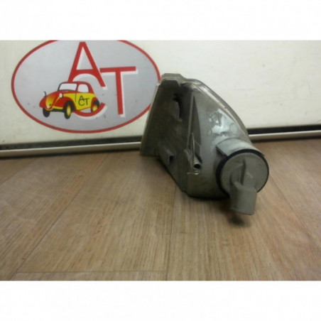 Optique avant secondaire droit (feux)(clignotant) RENAULT  d’occasion